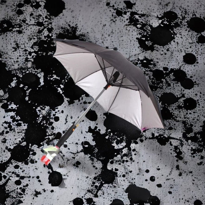 Fan Umbrella مظلة بمروحة مدمجة
